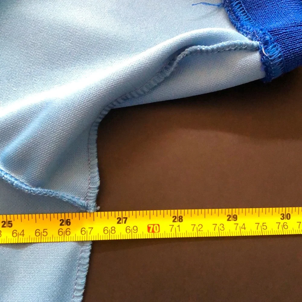 SOLD‼️ BLUE  JAYS official jersey. Men’s size L/XL. EUC. - Picture 8 of 10